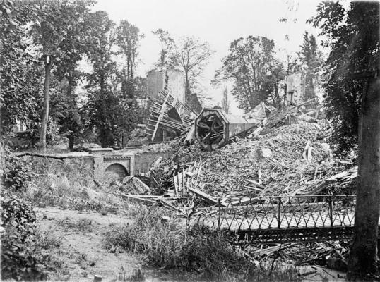 Ruins of Lestrem Chateau, destroyed by German bombardment. Date unknown. www.iwm.org